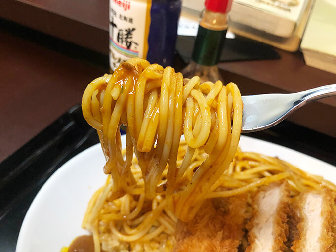 快活CLUB　スペシャルトルコライス（ミートソース）パスタ