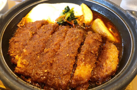 やよい軒　味噌かつ煮定食